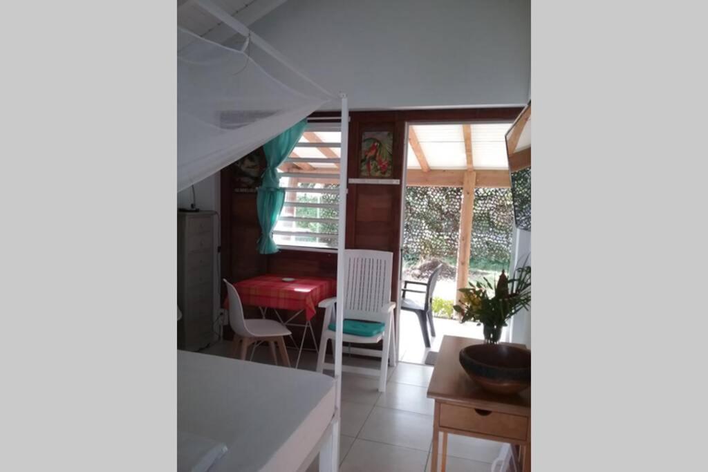 Gite Cajou Dans Jardin Tropical Ventile A Sainte-Anne Εξωτερικό φωτογραφία